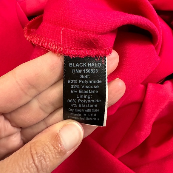 BLACK HALO | $435 Jackie O Asymmetric Half-Sleeve Belted Jumpsuit, Size 6 - Picture 9 of 13